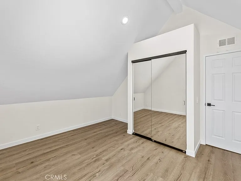 51 Golden Glen St #1 — Photo 12