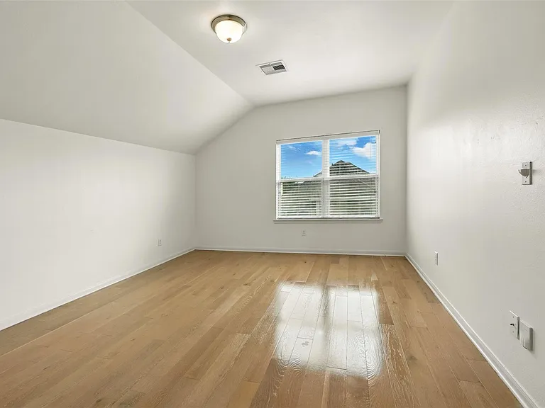 9219 Gilbert Hollow Dr — Photo 39