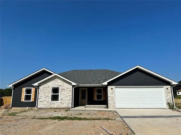 137 La Vista Dr, Waynesville, MO 65583
