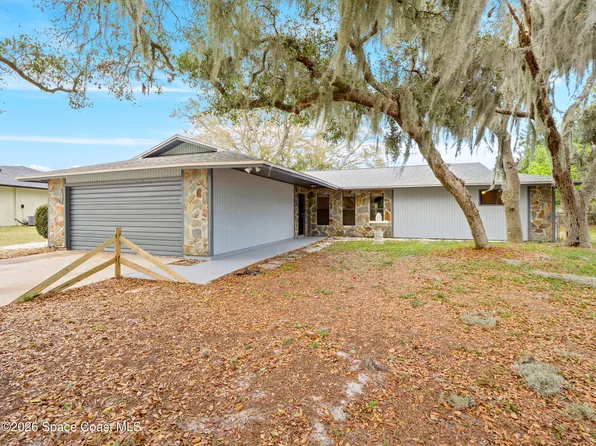 395 Hawthorne Ln NE, Palm Bay, FL 32907