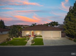 14914 Colonia De Las Rosas, Bakersfield, CA