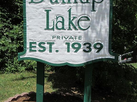 2nd image of 358 W Lake Dr