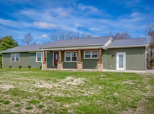 10625 Hopewell Rd, Silver Point, TN 38582