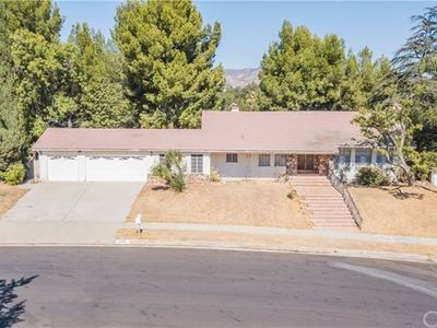 10860 Fullbright Ave, Chatsworth, CA, 91311