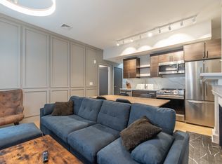 182 Waterman St #1B, Providence, RI 02906