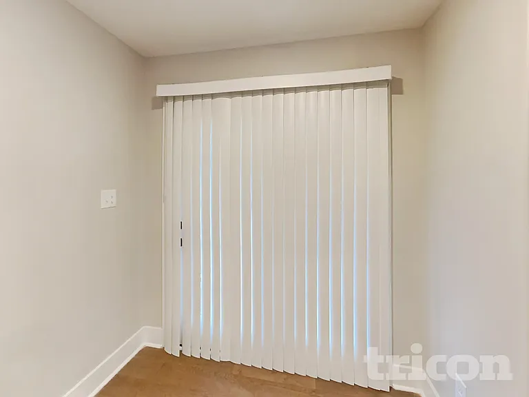 492 Woodtrace Dr — Photo 5