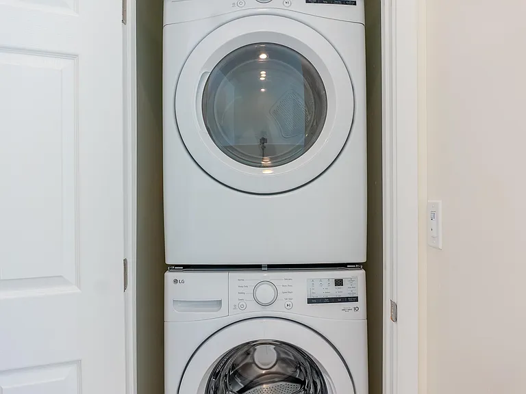 5580 Baja Dr — Photo 3