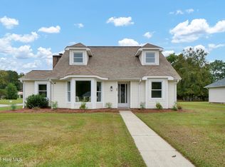 227 Woodcrest Ct, Jacksonville, NC 28540