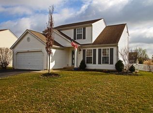 468 Crestmoore Dr, Groveport, OH 43125