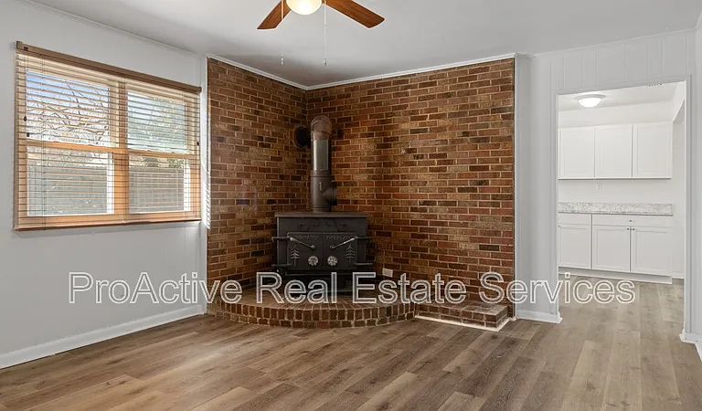 3201 Bruno Dr — Photo 9