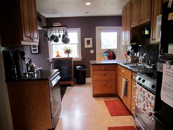 5th image of 1540 Elizabeth Ave