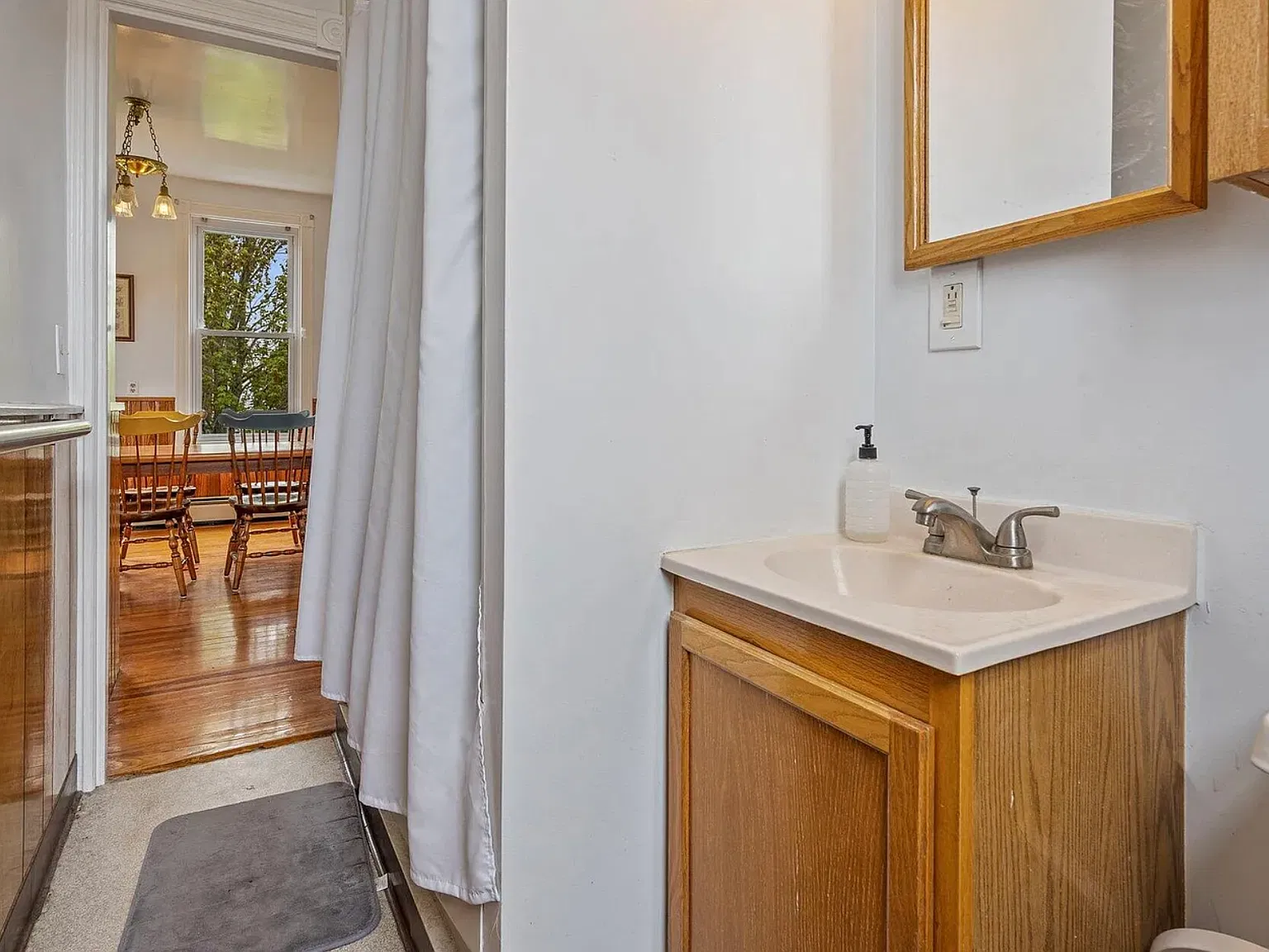 3 bed, 1500 sqft, $1,200 — Photo 3