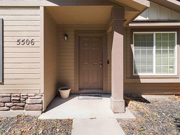 3rd image of 5506 S Pepperview Way