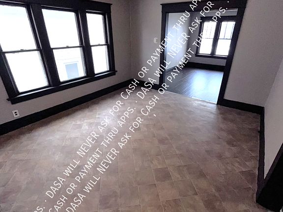 2nd image of 1218 Bailey Ave