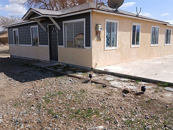 4th image of 11028 E Avenue R