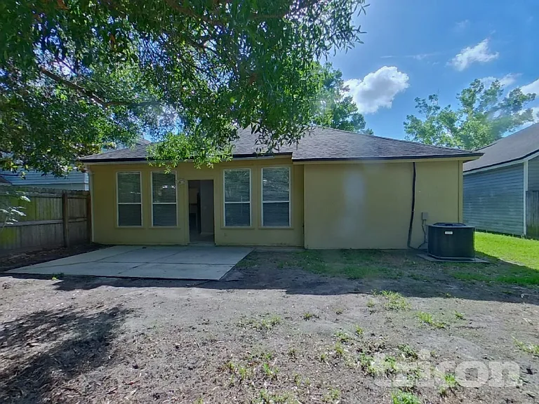 3840 Tallcott Dr — Photo 16