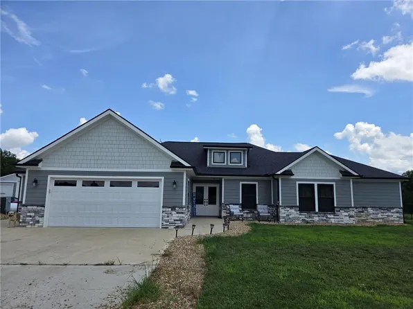 13685 NE County Road 353, Adrian, MO 64720