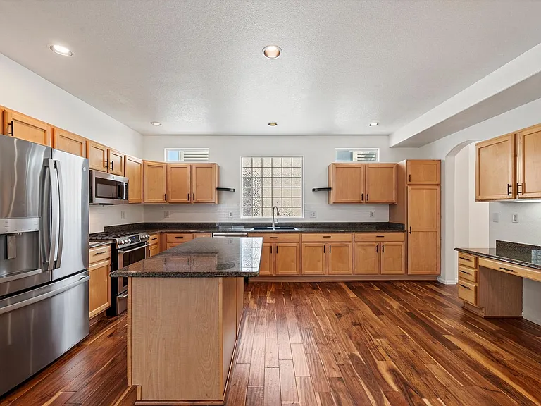 4440 W 63rd Pl — Photo 7