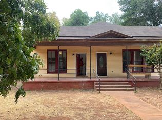 814 W Kolstad St, Palestine, TX 75801