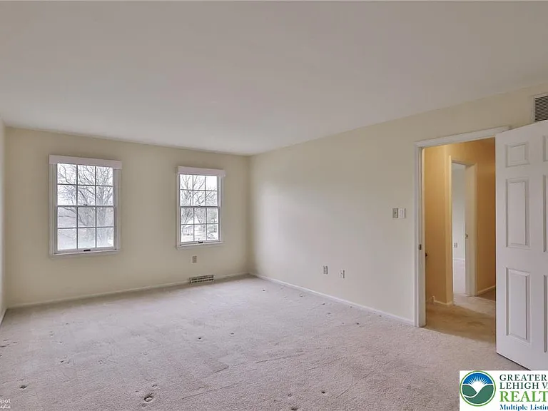 4059 Wedgewood Rd — Photo 32