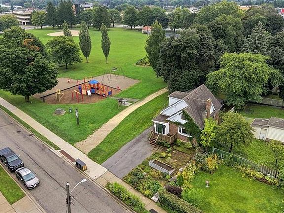 2nd image of 233 Mansion St