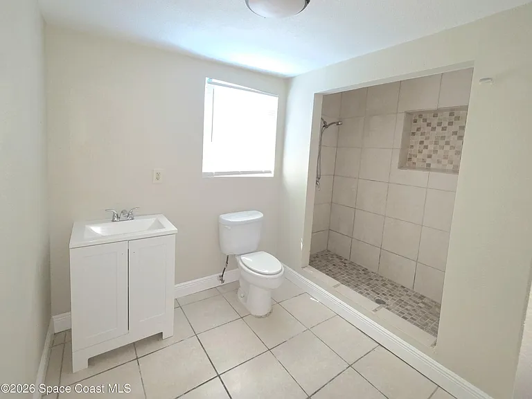 4415 Coleridge Ave — Photo 6