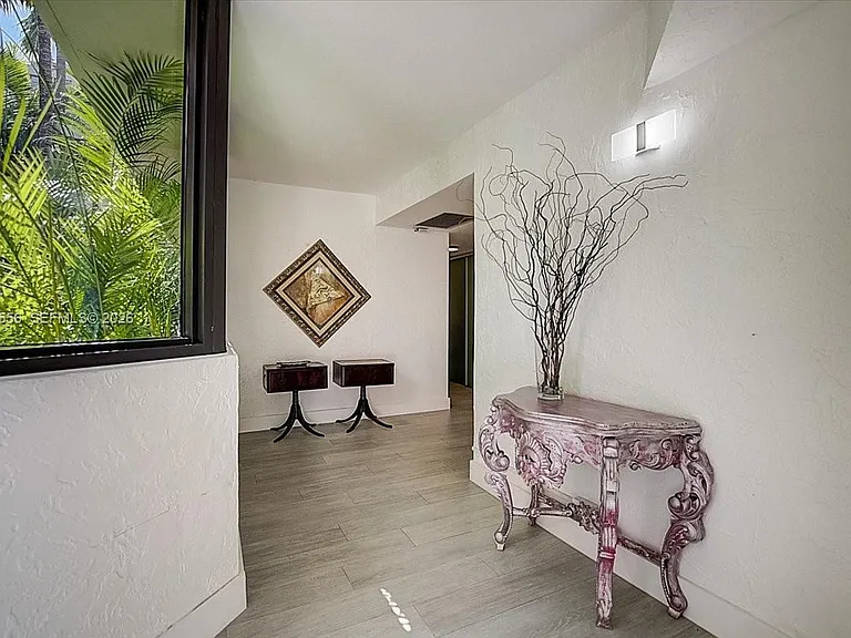 101 E Crandon Blvd #276 — Photo 4