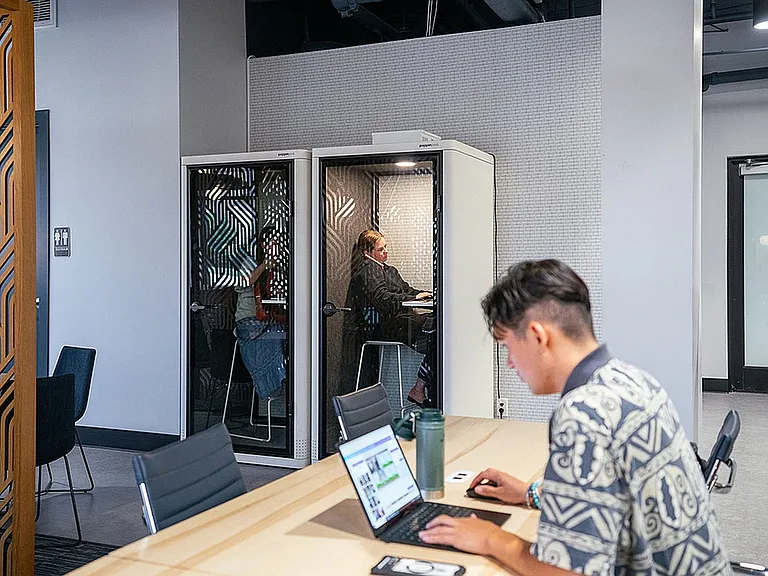Community Connection at Apt CoWork at Park Avenue