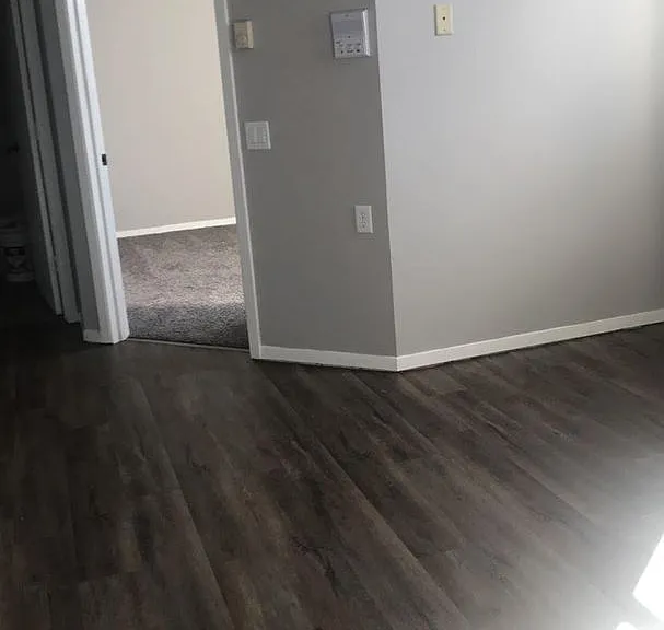 204 E Main St — Photo 5