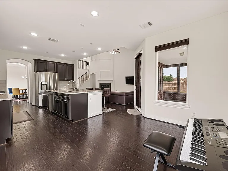 4002 Dogwood Canyon Ln — Photo 21