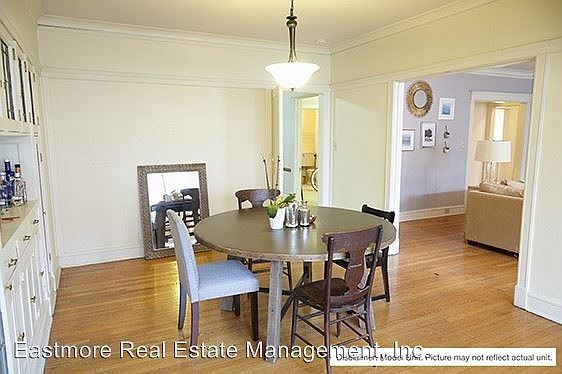 4th image of 2513 N Stowell Ave APT 16