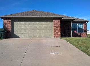 2500 Hunters Ct, Claremore, OK 74019