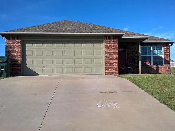 2500 Hunters Ct, Claremore, OK 74019