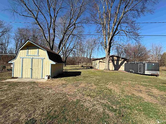 5th image of 4230 Saint Anthony Rd