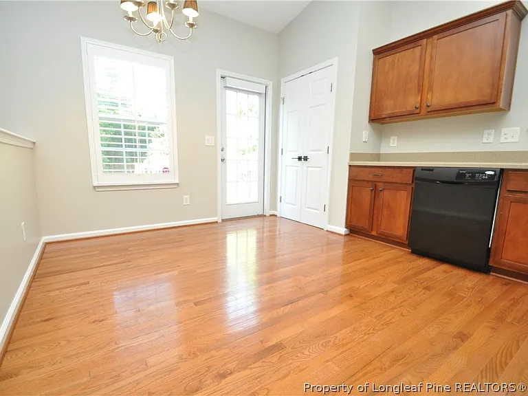 248 N Honey Springs Ave — Photo 16