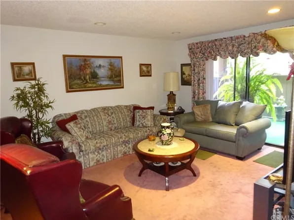 13404 La Jolla Cir Unit B, La Mirada, CA 90638