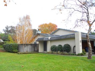 1782 London Dr, Benicia, CA 94510