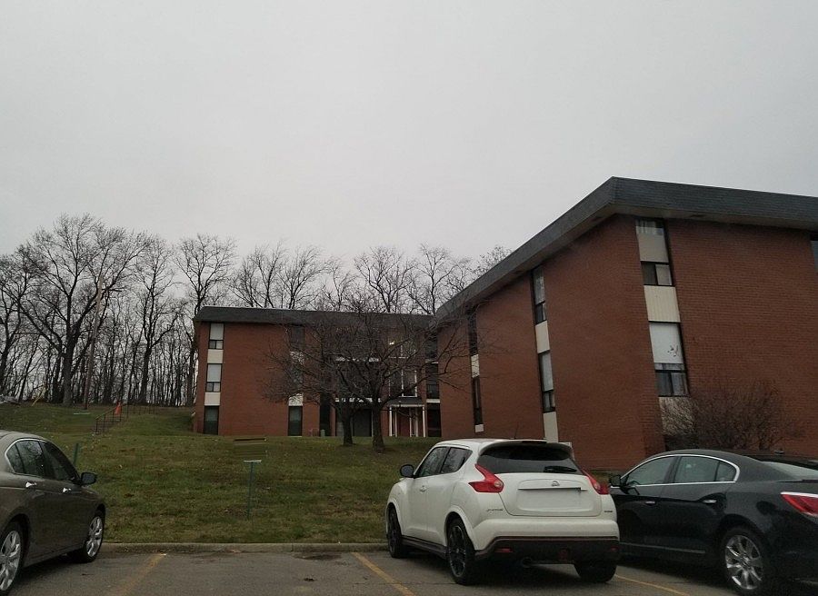2nd image of 1100 College Park Dr
