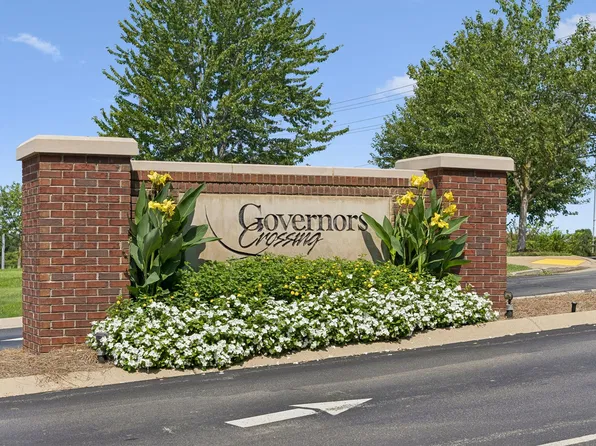 302 Sam Houston Cir, Clarksville, TN 37040