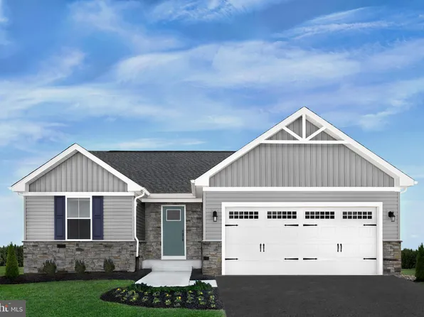 121 Sutherland Way, Martinsburg, WV 25405