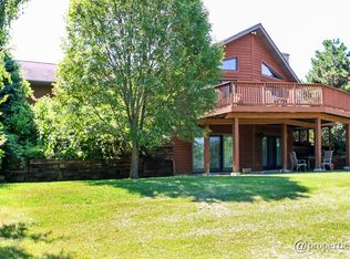 W3801 Kelly Rd, Lake Geneva, WI 53147