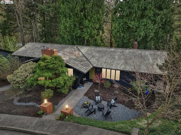4814 SW Humphrey Park Cres, Portland, OR 97221