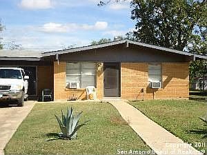 1st image of 109 Circle Dr