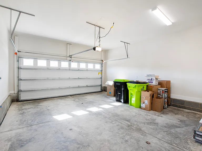 451 Wendover Pkwy — Photo 12