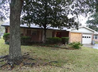5115 Post Oak Ln, Texas City, TX 77591