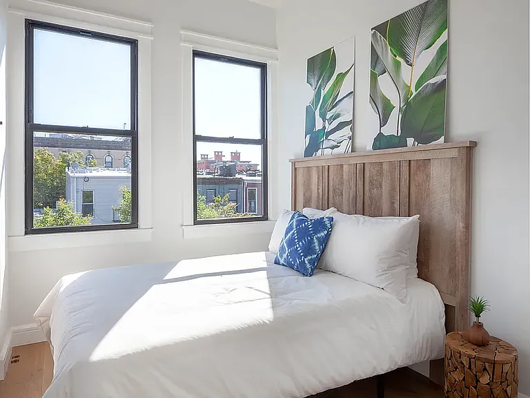 1370 Greene Ave #4 — Photo 3