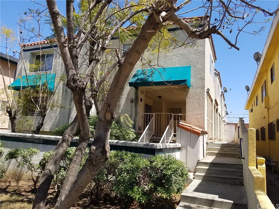1st image of 11638 York Ave Unit 4