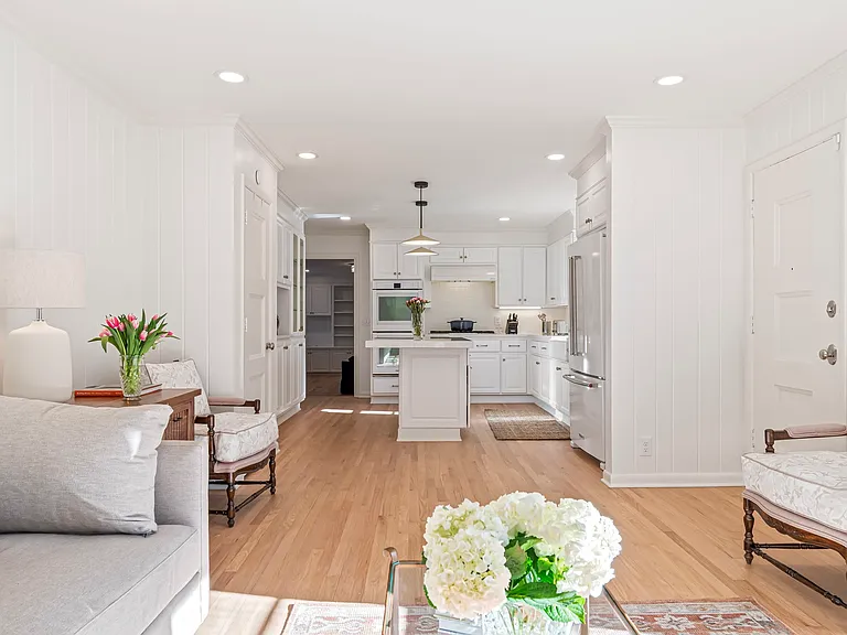 1209 Tyne Blvd — Photo 15