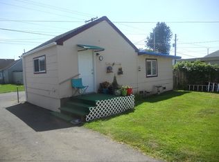 3022 1/2 Sumner Ave, Hoquiam, WA