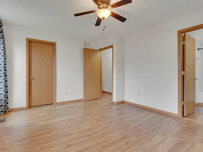 7859 Chapel Stone Rd — Photo 33
